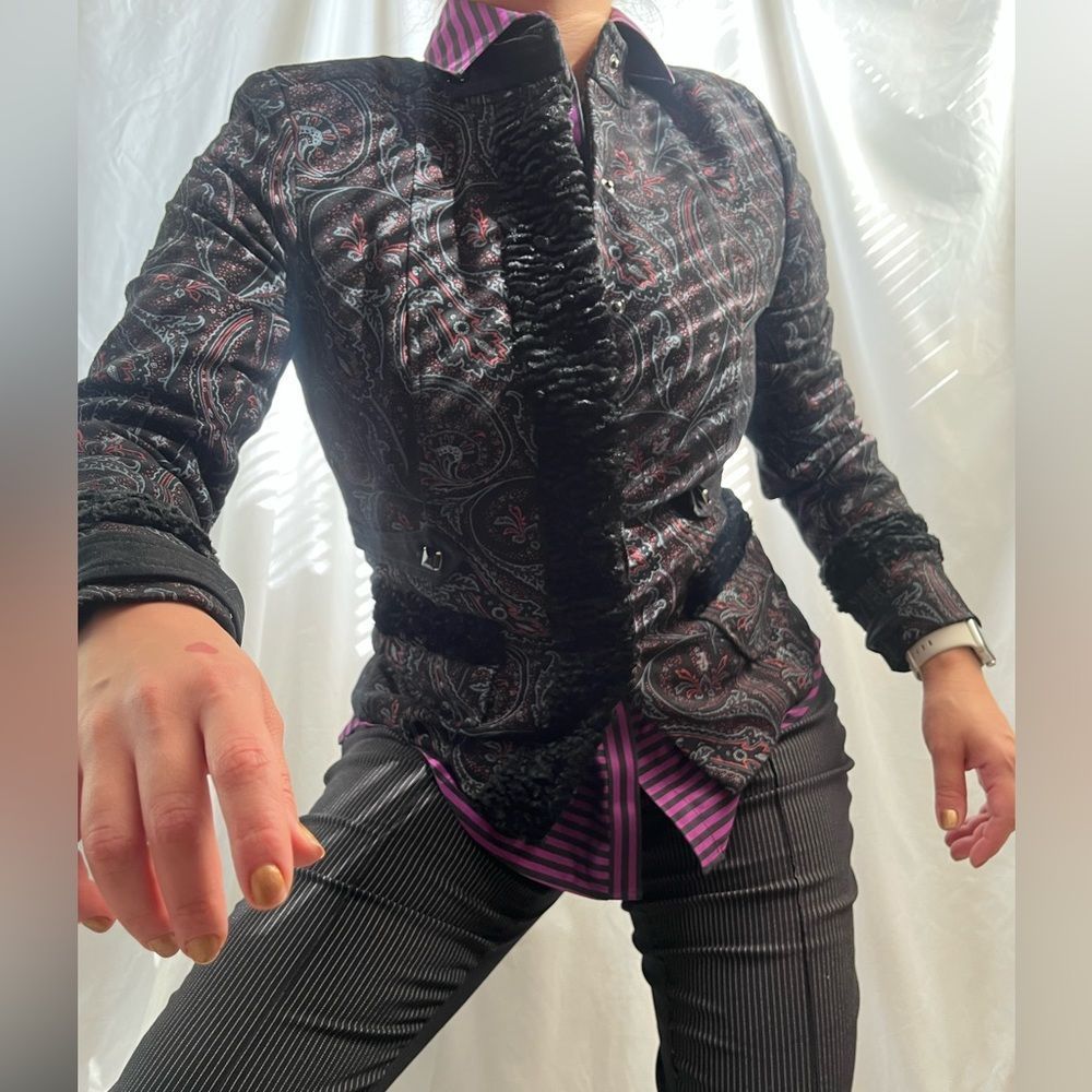 size 4 - black, fuzzy paisley vintage jacket